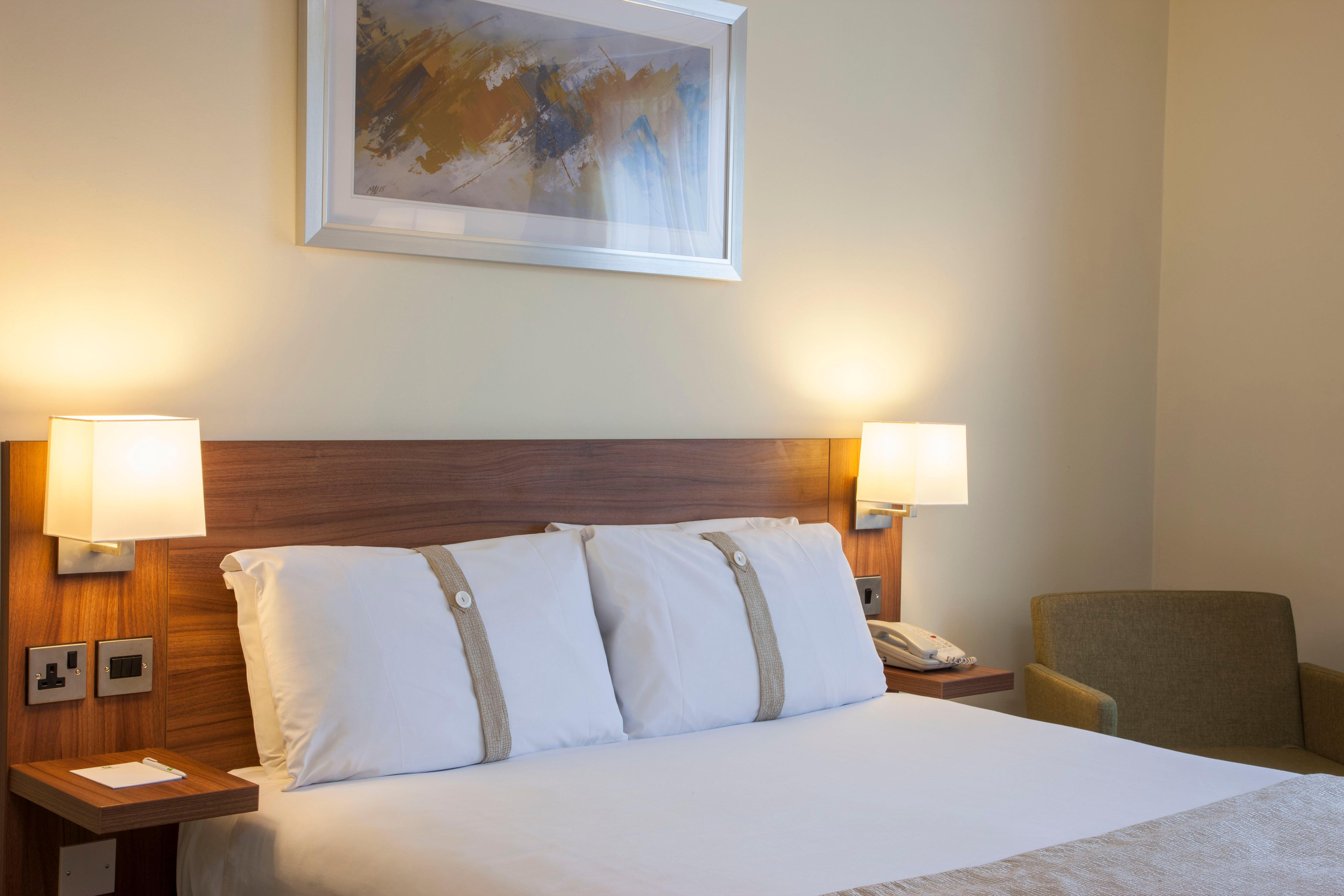 Holiday Inn Leeds Brighouse By Ihg Exterior photo