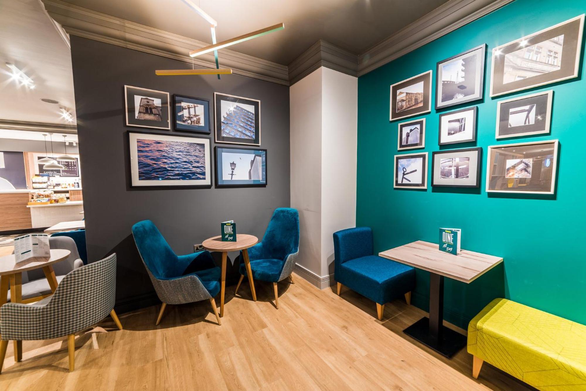 Holiday Inn Leeds Brighouse By Ihg Exterior photo