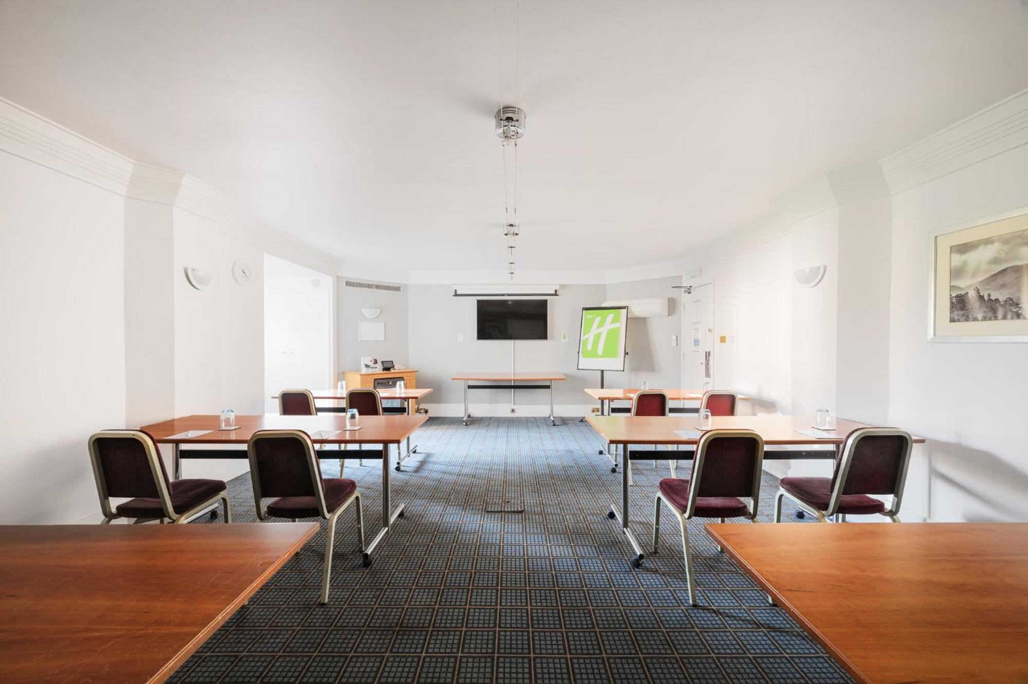 Holiday Inn Leeds Brighouse By Ihg Exterior photo