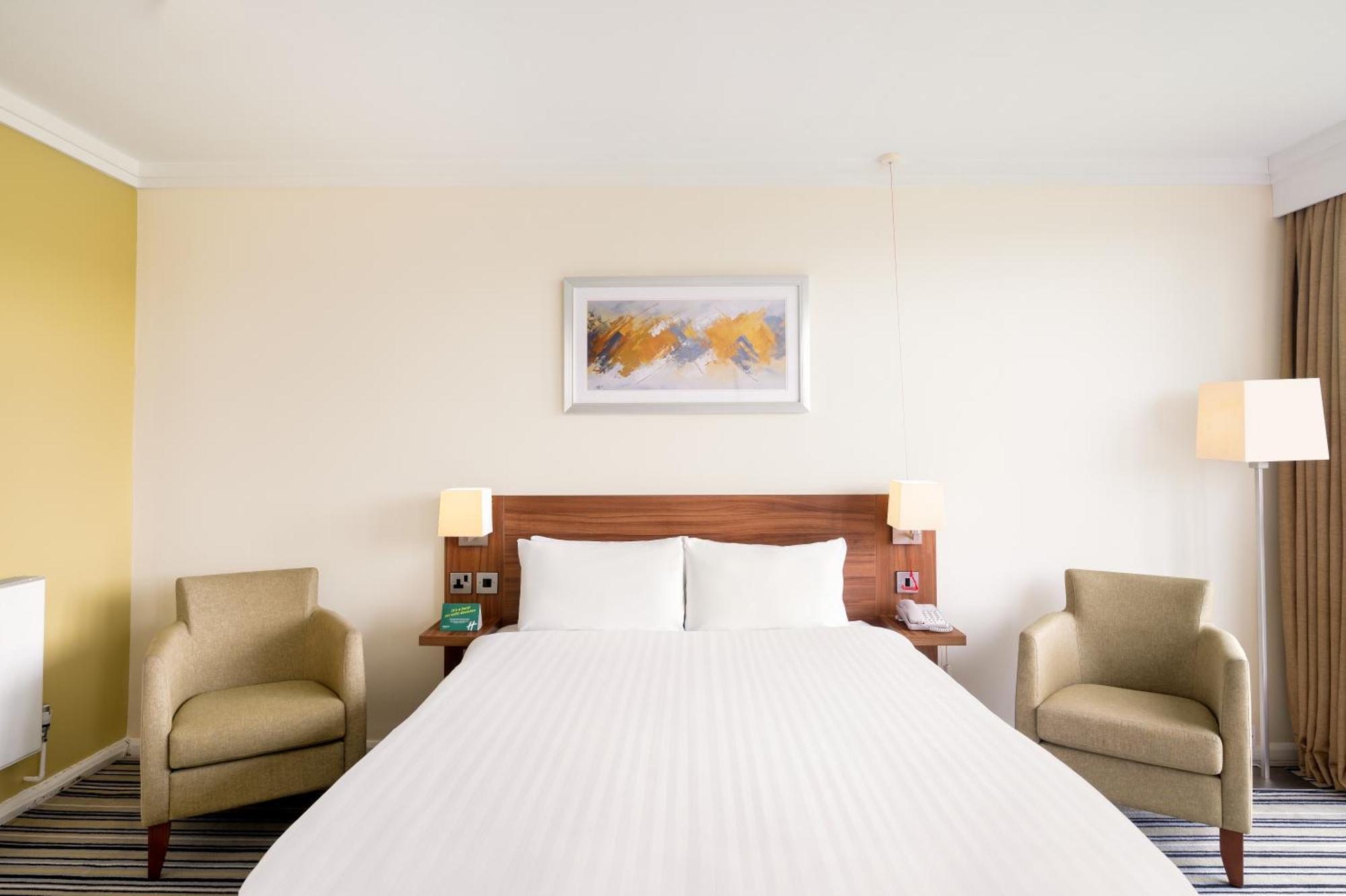 Holiday Inn Leeds Brighouse By Ihg Exterior photo