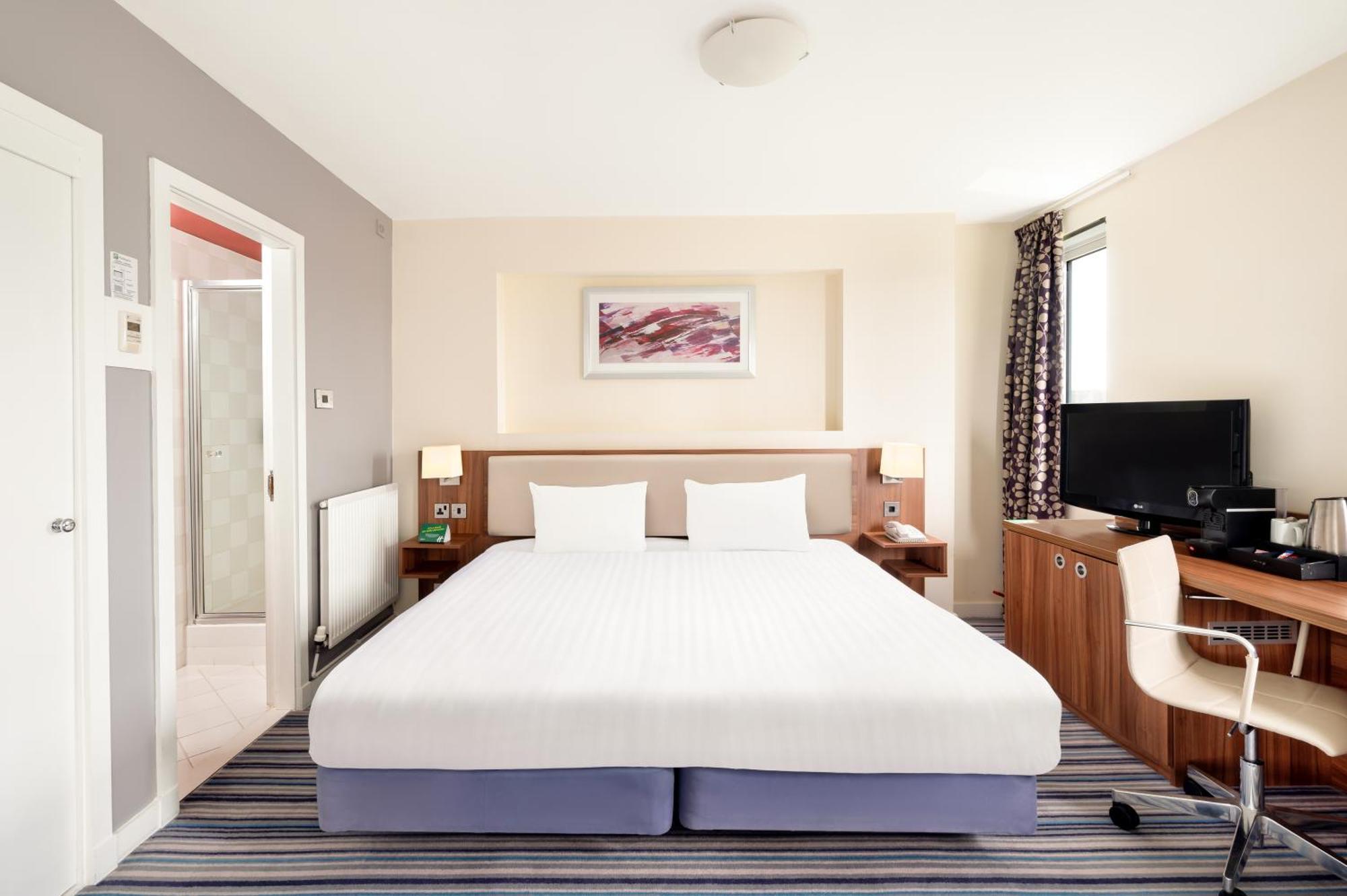 Holiday Inn Leeds Brighouse By Ihg Exterior photo